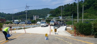 `침하` 진해 신항 용원수로 교량 복구 완료