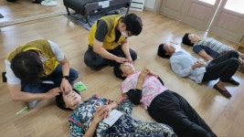 산엔청복지관， 찾아가는 어르신 이동복지관 운영