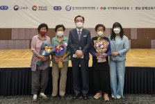 70∼80세 늦게나마 배운 한글로 인생 시 풀어냈죠