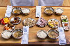김해시， 장례식장 일회용품 식기 제로 `앞장`