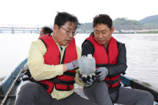 홍태용 김해시장, 상수원 낙동강 시찰