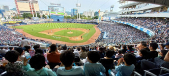 김해교육청， 1250명 야구 관람 지원 큰 호응