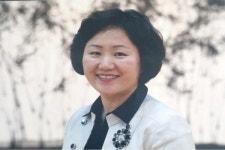 전통·현대 조화 속 독특한 색채미