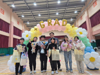 졸업생 6명 잘 가르쳐주신 선생님 감사해요