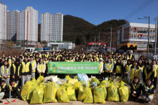 아세즈스타, 김해 주촌서 그린스쿨 활동