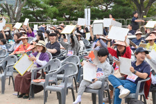 진주성서 퀴즈 풀며 역사·문화 지식 대결 펼쳤죠