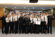 창원 성산소방서 38명 신고식·임명장 수여