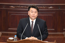 김해 신문1지구 초교 착공 지연… 적극 행정 필요