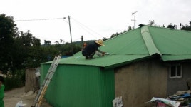 부여군 세도면적십자회, 어려운 이웃 집수리 봉사 구슬땀