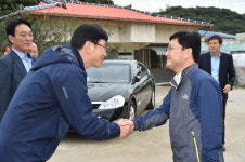 신원섭 산림청장, 공주시 산림소득사업 현장 방문