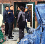 화마의 상흔 지역민이 보듬는다