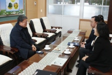 부여 임천초 졸업식 귀한 손님