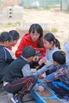 고사리손으로 가꾼 무궁화 동산 부여 외산초 나무심기 행사
