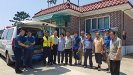 태안경찰서 원북파출소, 경로당에 효심수박 전달