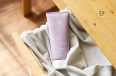 [문소라 기자의 내볼에 코스메틱] 극건성, 등드름 문제성피부 해결 - 바디로션, 크림 추천