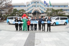 현대자동차 아산공장, 복지차량 4대 전달