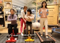 롯데백화점 대전점·롯데마트 노은점, 홈트레이닝 관련 매출 증가