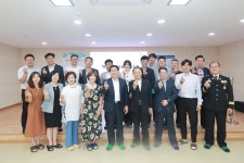 아인하우스 책울림 개소식… 독서문화활동 앞장