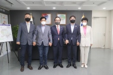 천안시-시의회... 소통과 협치 천안삼거리공원사업 합의