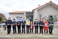 공주시 정안면, 장원1리 경로당 준공식 가져