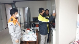 서천소방서, 치매 독거노인 가정에 가스차단기 설치 지원