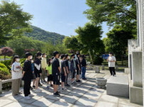 미산초, 통일을 기대하며, 우리는 하나