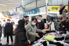소진공 박성효 이사장, 설맞이 전통시장 현장 소통 나서