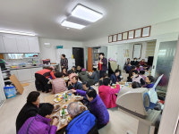 [포토] 공주시 금학동 어르신 대상 한짜봉 봉사단 사랑의 짜장면 나눔