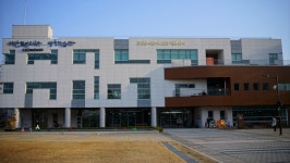 논산열린도서관, 공부만 하는 곳이라는 편견은 버려라