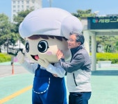 온천수로 무더위 싹 다 날린다… 유성온천문화축제 12~14일까지