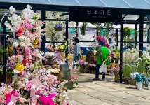 온천수로 무더위 싹 다 날린다… 유성온천문화축제 12~14일까지