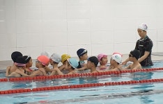 세종 어린이,  생존수영 배운다