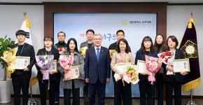 대전 서구의회, 모범·행정사무감사 유공 공무원 표창