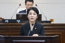 홍성 중증 보행장애인 1700명 넘지만…장애인 콜택시는 법정 기준 못 미쳐