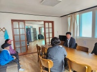 금산군 남일면, 어르신 곁으로 한 걸음…가정의 달 맞아 경로당 순회 안부 확인