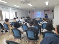 서천도서관, 서천독서가치 정여울 작가 인문학 특강 운영