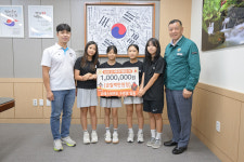 공주 유에스태권도, 수재민 돕기 성금 100만 원 기탁