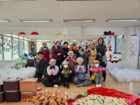 유성구종합사회복지관, 사랑의 김장 나눔 행사 가져