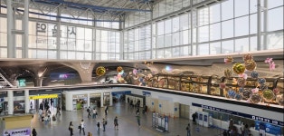 코레일유통, 정각 5분 전 철도역서 만나는 미디어아트 선봬