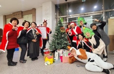 대전 중구 유천2동 지사협, 사랑의 천사나무 선물 전달