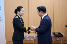 홍성군, 광천119안전센터 김미희 센터장 군정발전 유공 표창