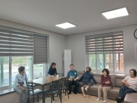 서산경찰서 성연파출소, 장마철 집중호우 대비 경로당 찾아 어르신 안전교육 실시