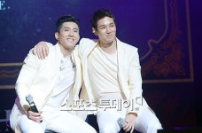 [포토]플라이투더스카이, 우리의 우정 10년째~