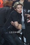 [포토]동우, 립스틱 짙게 바르고~