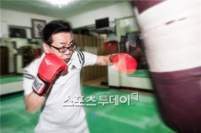 [포토]김광선, 메이웨더도 꼼짝 못할 펀치[스포츠투데이]