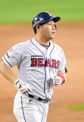 '양의지 2홈런' 두산, kt에 3-0 승리…장원준 9승
