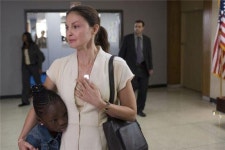 애슐리쥬드 "美거물, 호텔방서 샤워모습 보여달라 성희롱"