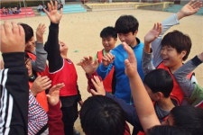 충주 험멜, 지역 초교 방문 축구클리닉 진행