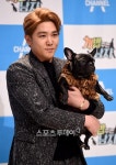 [ST포토]강인, 사랑스러운 춘향이~(개밥주는남자)