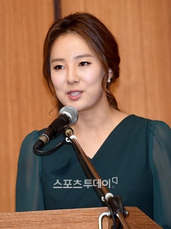 [ST포토]이각경 아나 '부드러운 진행'